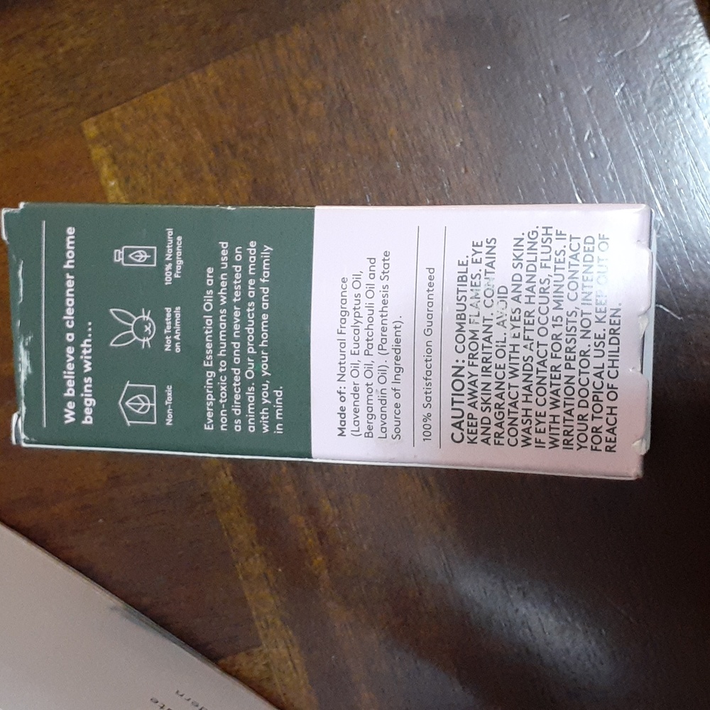 NIB Ultrasonic diffuser - Picture 5 of 5